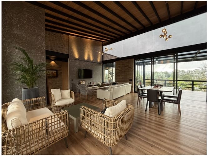 Casa de 4 alcobas en venta en Pantanillo, El Retiro, 356 m² · foto 2 de 17