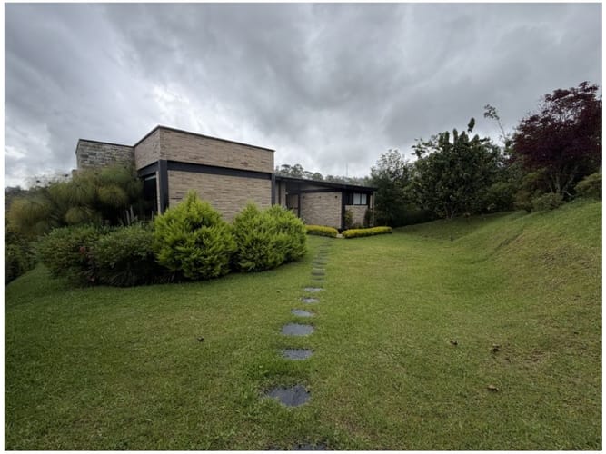 Casa de 4 alcobas en venta en Pantanillo, El Retiro, 356 m² · foto 7 de 17
