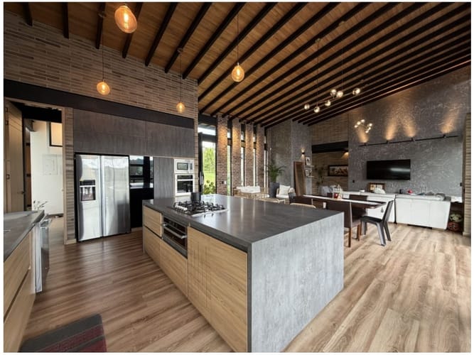 Casa de 4 alcobas en venta en Pantanillo, El Retiro, 356 m² · foto 10 de 17
