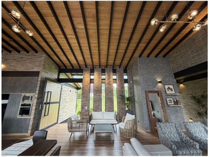 Casa de 4 alcobas en venta en Pantanillo, El Retiro, 356 m² · foto 15 de 17