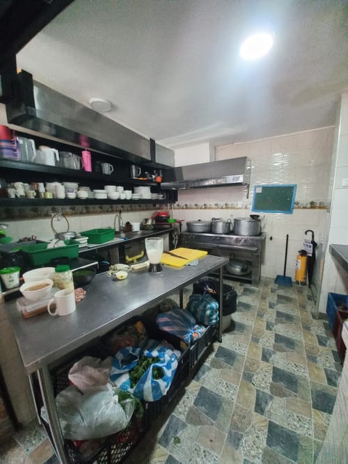 Casa de 15 alcobas en venta en Santa Helena, Ibagué, 280 m² · foto 7 de 20