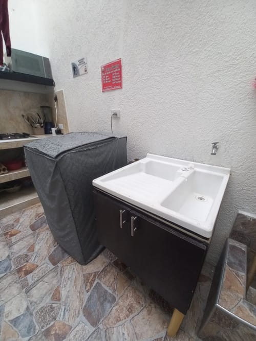 Casa de 15 alcobas en venta en Santa Helena, Ibagué, 280 m² · foto 12 de 20