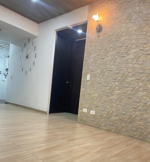 Apartamento de 2 alcobas en venta en La Magnolia, Madrid, 41 m² · foto 3 de 20