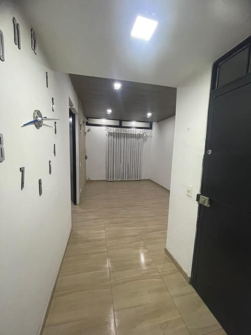 Apartamento de 2 alcobas en venta en La Magnolia, Madrid, 41 m² · foto 5 de 20