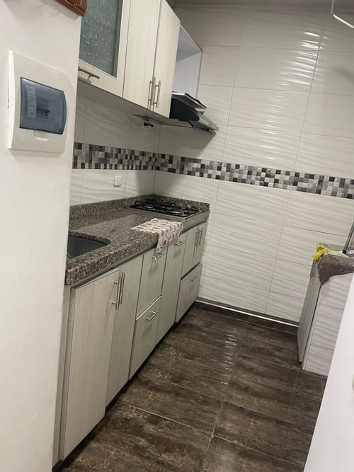 Apartamento de 2 alcobas en venta en La Magnolia, Madrid, 41 m² · foto 13 de 20