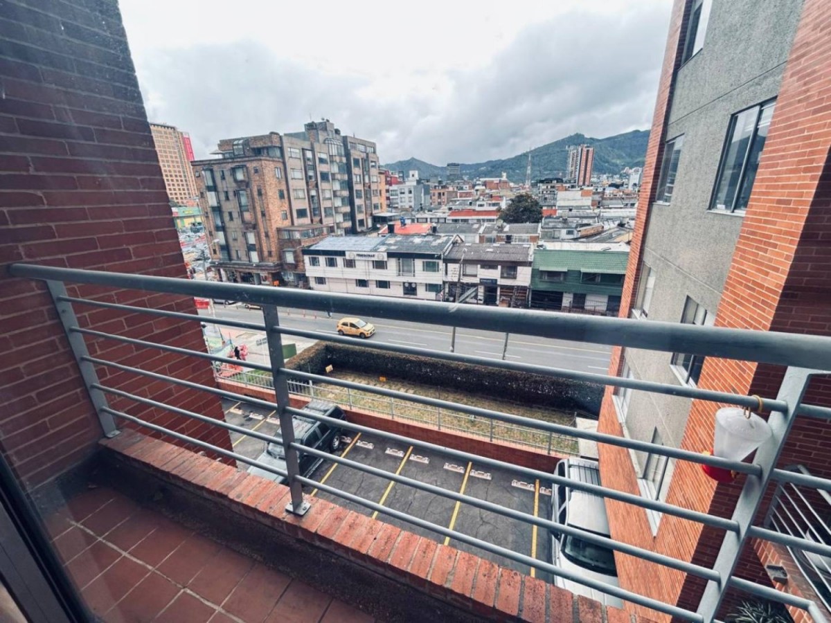 Apartamento en venta en Los Andes, Bogotá · foto 2 de 23