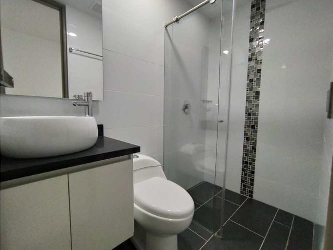 Apartamento de 3 alcobas en venta en Las Acacias, Medellín, 110 m² · foto 7 de 12