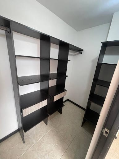 Apartamento de 3 alcobas en arriendo en Loma De Los Bernal, Medellín, 85 m² · foto 19 de 21