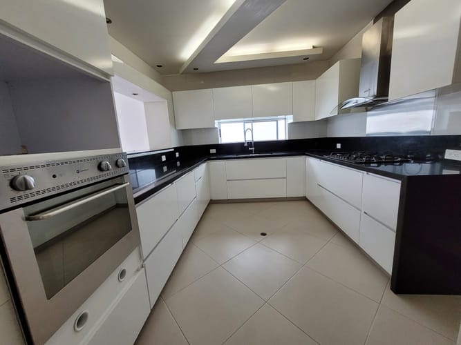 Casa de 4 alcobas en venta en Cañaveral, Floridablanca, 250 m² · foto 4 de 16