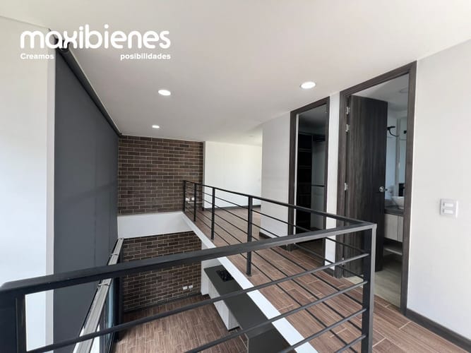 Apartamento de 3 alcobas en venta en Pantanillo, El Retiro, 105 m² · foto 3 de 13