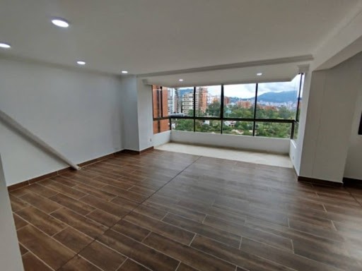 Apartamento en arriendo en El Campestre, Medellín · foto 3 de 24