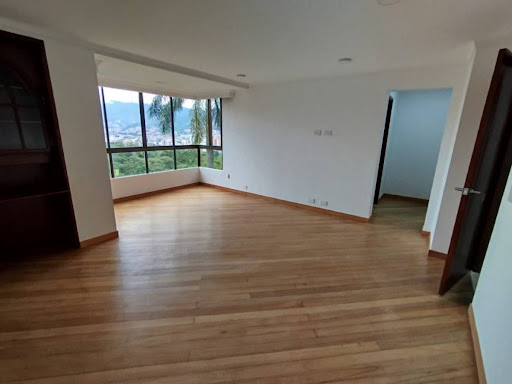 Apartamento en arriendo en El Campestre, Medellín · foto 9 de 24
