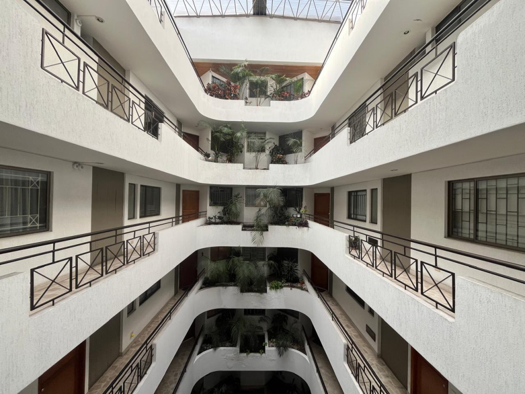 Apartamento en venta en Belalcazar, Bogotá · foto 2 de 14