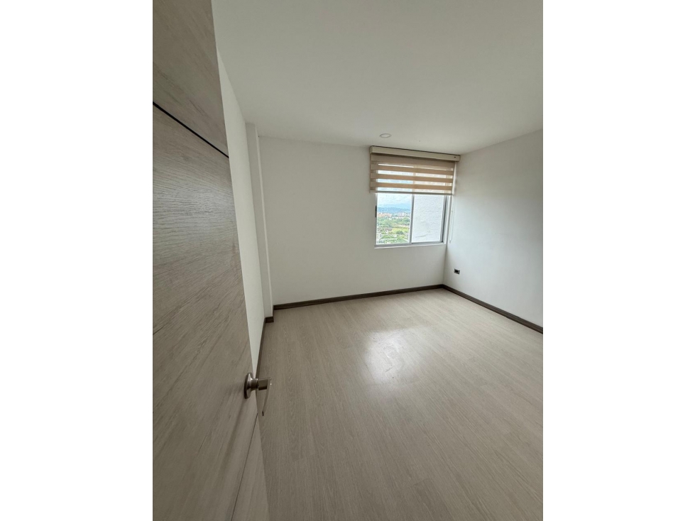 Apartamento en venta en Pereira, Pereira · foto 5 de 7