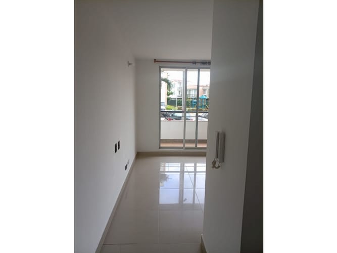 Apartamento de 3 alcobas en venta en Cr Canaguay Hd Rosablanca, Villavicencio, 105 m² · foto 8 de 24
