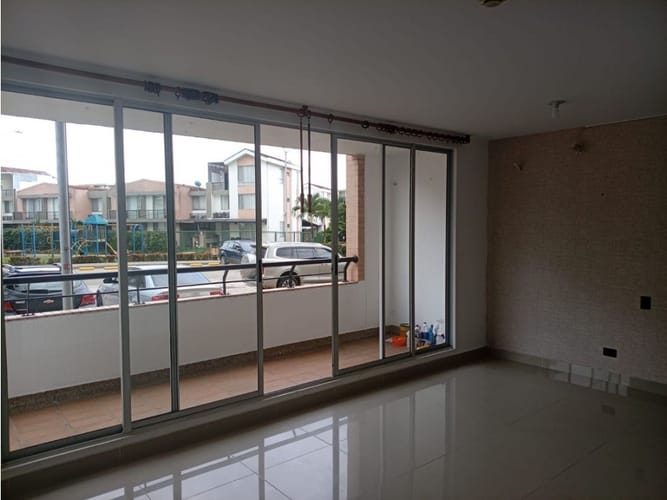 Apartamento de 3 alcobas en venta en Cr Canaguay Hd Rosablanca, Villavicencio, 105 m² · foto 9 de 24