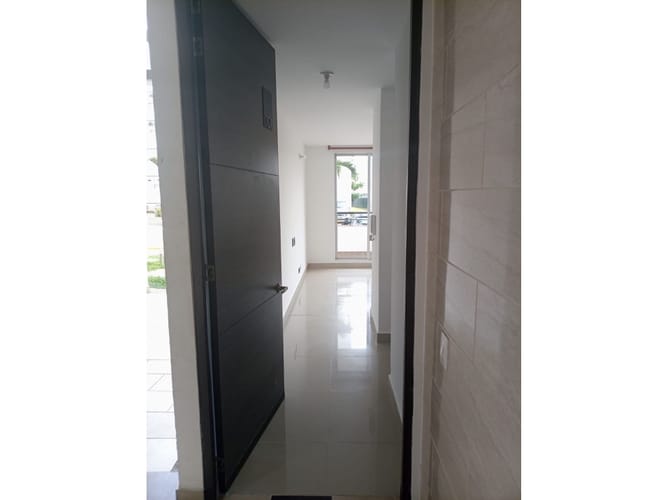 Apartamento de 3 alcobas en venta en Cr Canaguay Hd Rosablanca, Villavicencio, 105 m² · foto 13 de 24