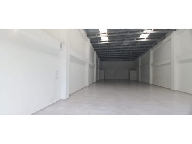 Local en arriendo en Granada, Cali, 140 m² · foto 2 de 9