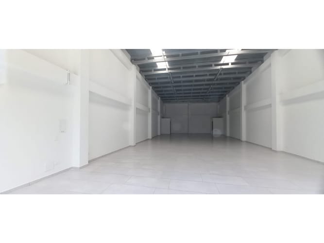 Local en arriendo en Granada, Cali, 140 m² · foto 8 de 9