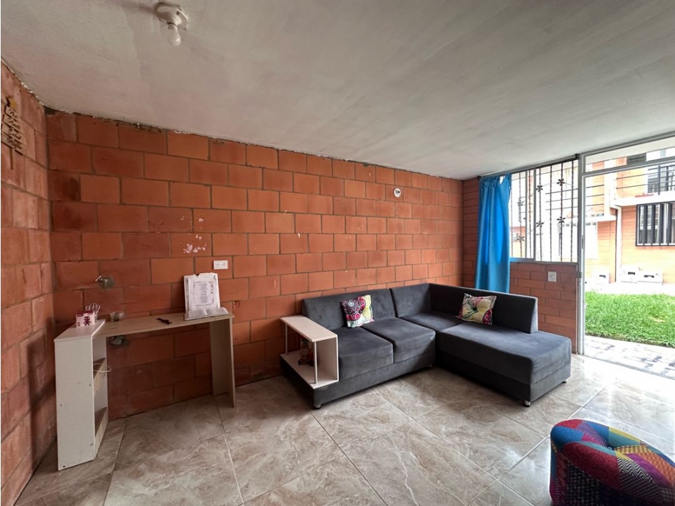 Casa en venta en Mirador De Llano Grande, Pereira · foto 2 de 19