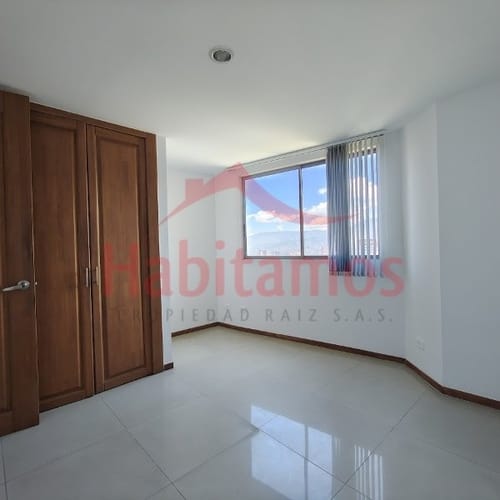 Apartamento de 3 alcobas en venta en Aves Maria, Sabaneta, 127 m² · foto 13 de 24