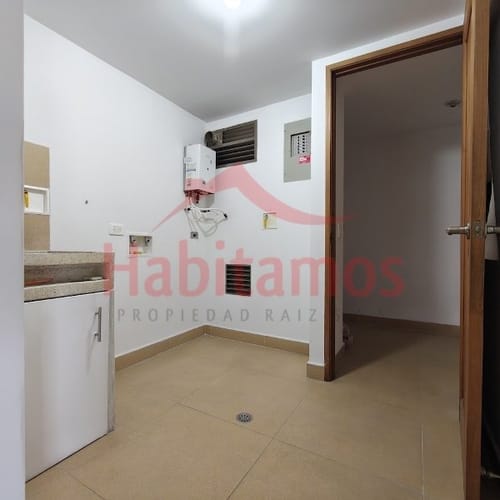 Apartamento de 3 alcobas en venta en Aves Maria, Sabaneta, 127 m² · foto 18 de 24