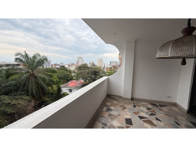 Apartamento de 3 alcobas en venta en Santa Monica, Cali, 166 m² · foto 4 de 24