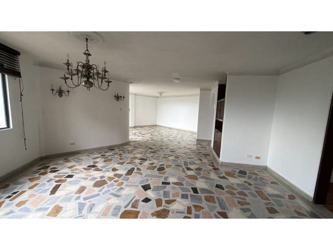 Apartamento de 3 alcobas en venta en Santa Monica, Cali, 166 m² · foto 14 de 24