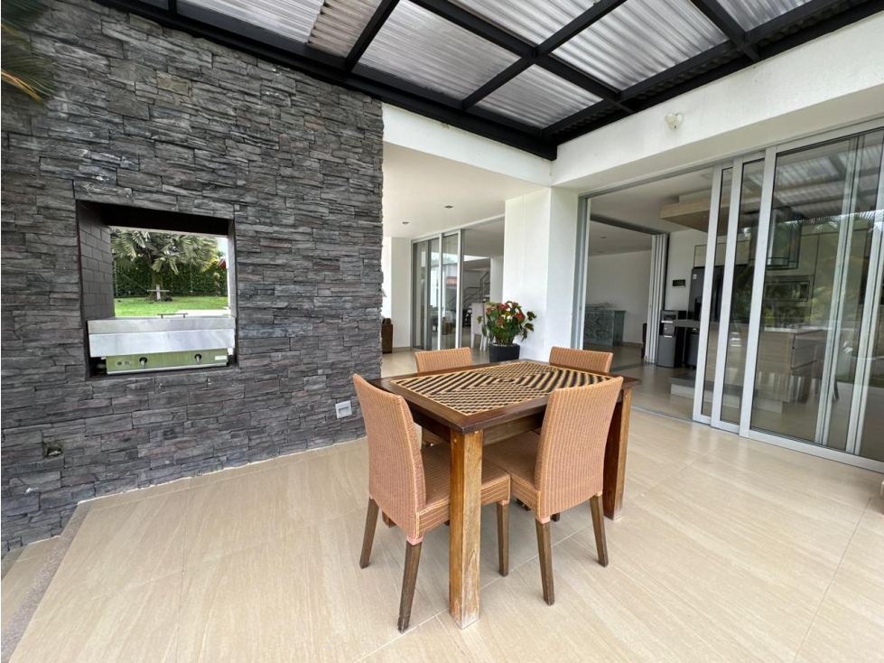 Casa en venta en Cerritos, Pereira · foto 2 de 24