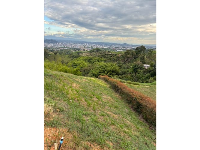 Lote en venta en Combia Alta, Dosquebradas, 2000 m² · foto 2 de 7