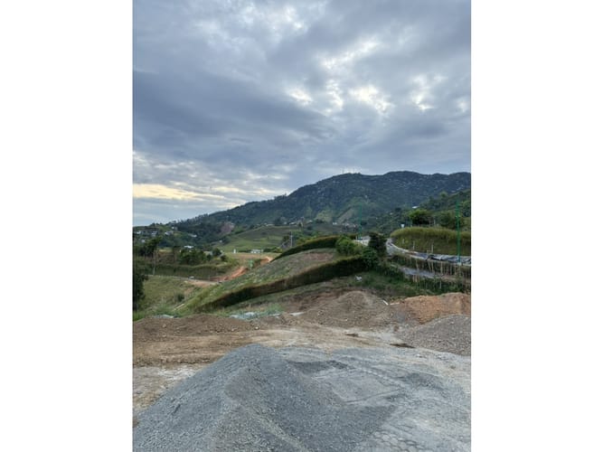 Lote en venta en Combia Alta, Dosquebradas, 2000 m² · foto 3 de 7