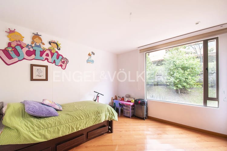 Apartamento de 4 alcobas en venta en Cerros De Suba, Bogotá, 207 m² · foto 11 de 20