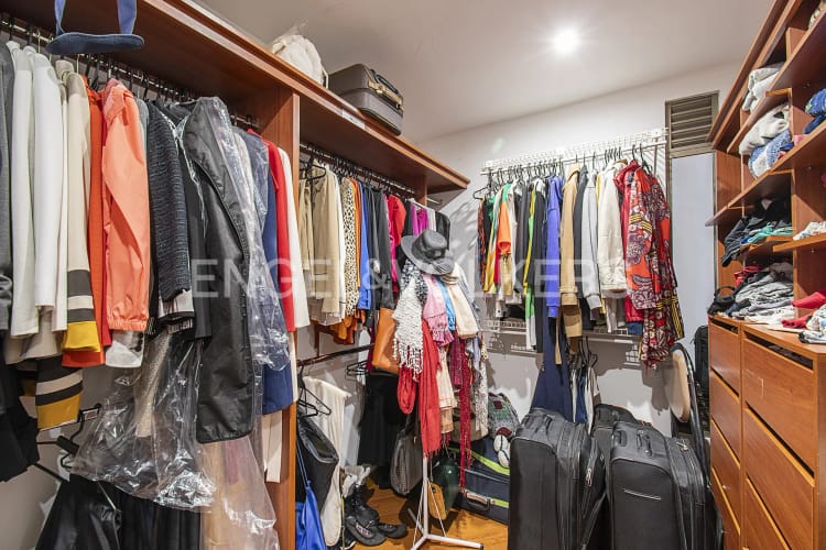 Apartamento de 4 alcobas en venta en Cerros De Suba, Bogotá, 207 m² · foto 10 de 20