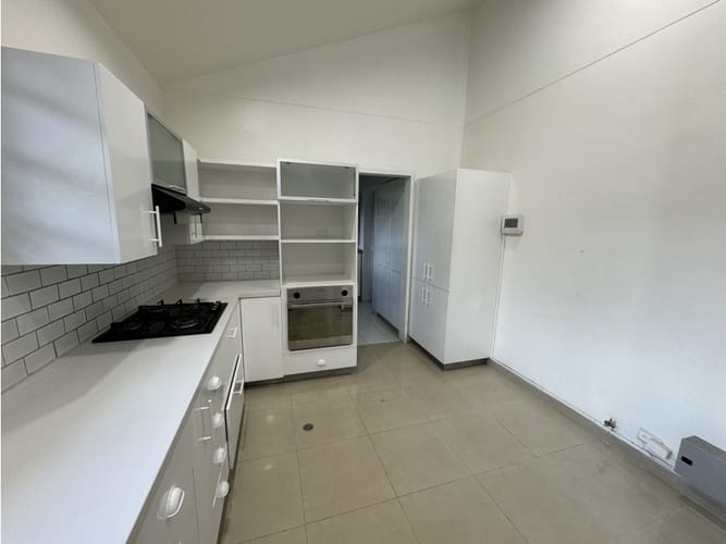 Casa de 4 alcobas en venta en El Tesoro, Medellín, 400 m² · foto 6 de 24