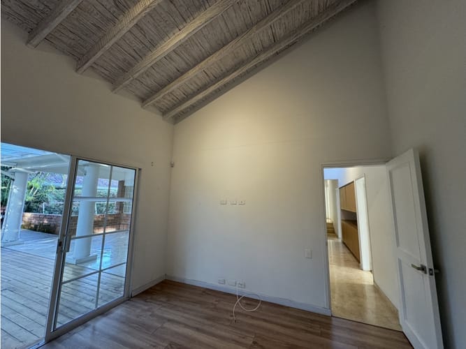 Casa de 4 alcobas en venta en El Tesoro, Medellín, 400 m² · foto 24 de 24