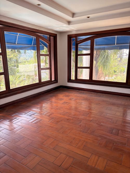 Casa de 8 alcobas en venta en La Riverita, Cali, 1800 m² · foto 3 de 11