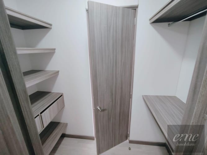 Apartamento de 3 alcobas en arriendo en Asomadera No.2, Medellín, 79 m² · foto 15 de 19
