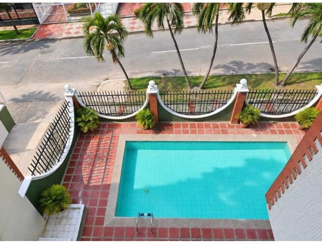 Apartamento de 2 alcobas en venta en Altos De Riomar, Barranquilla, 74 m² · foto 8 de 11
