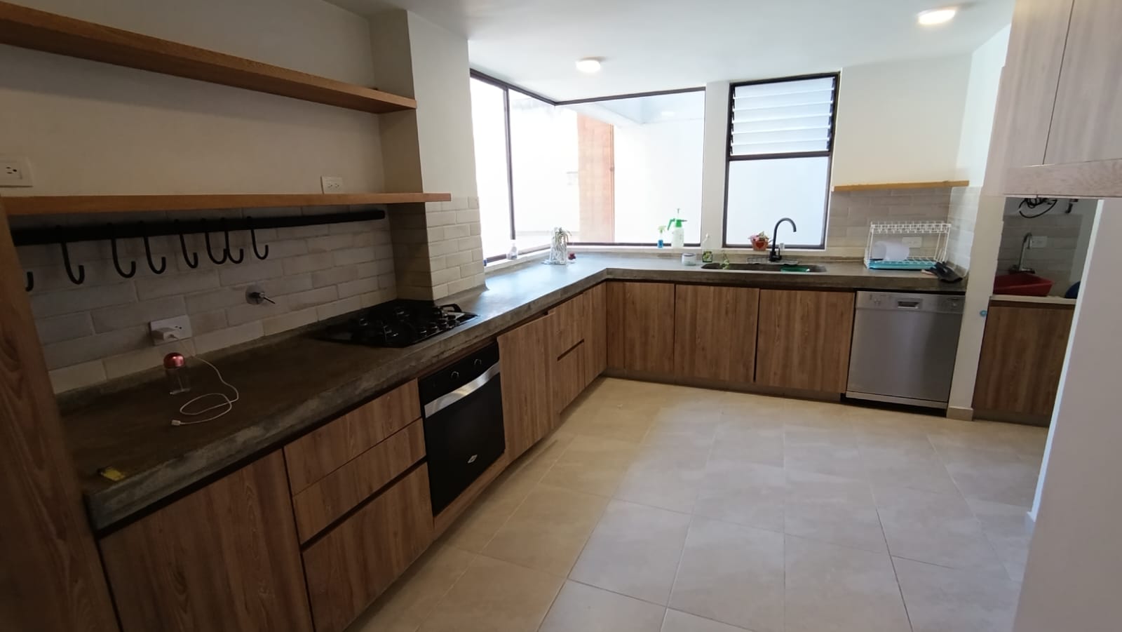 Apartamento en arriendo en Laureles, Medellín · foto 8 de 15
