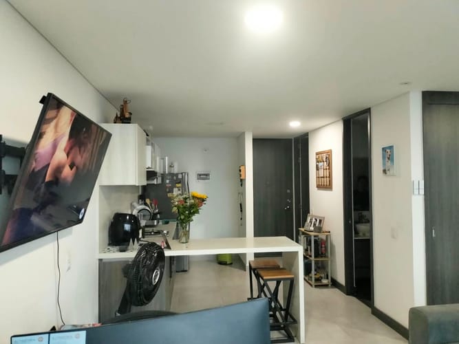 Apartamento de 1 alcoba en arriendo en El Poblado, Medellín, 44 m² · foto 6 de 9