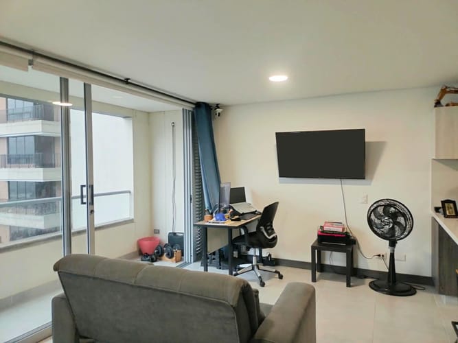 Apartamento de 1 alcoba en arriendo en El Poblado, Medellín, 44 m² · foto 3 de 9
