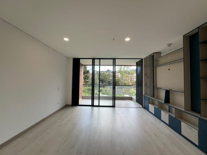Apartamento de 1 alcoba en venta en Los Salados, El Retiro, 73 m² · foto 3 de 10
