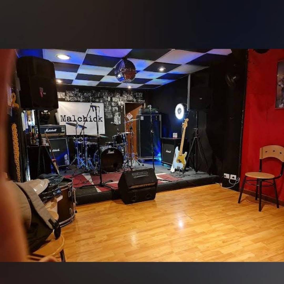 Casa en venta en Cedritos, Bogotá · foto 7 de 23