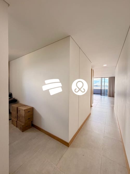 Apartamento de 3 alcobas en venta en Loma Del Indio, Medellín, 133 m² · foto 5 de 24