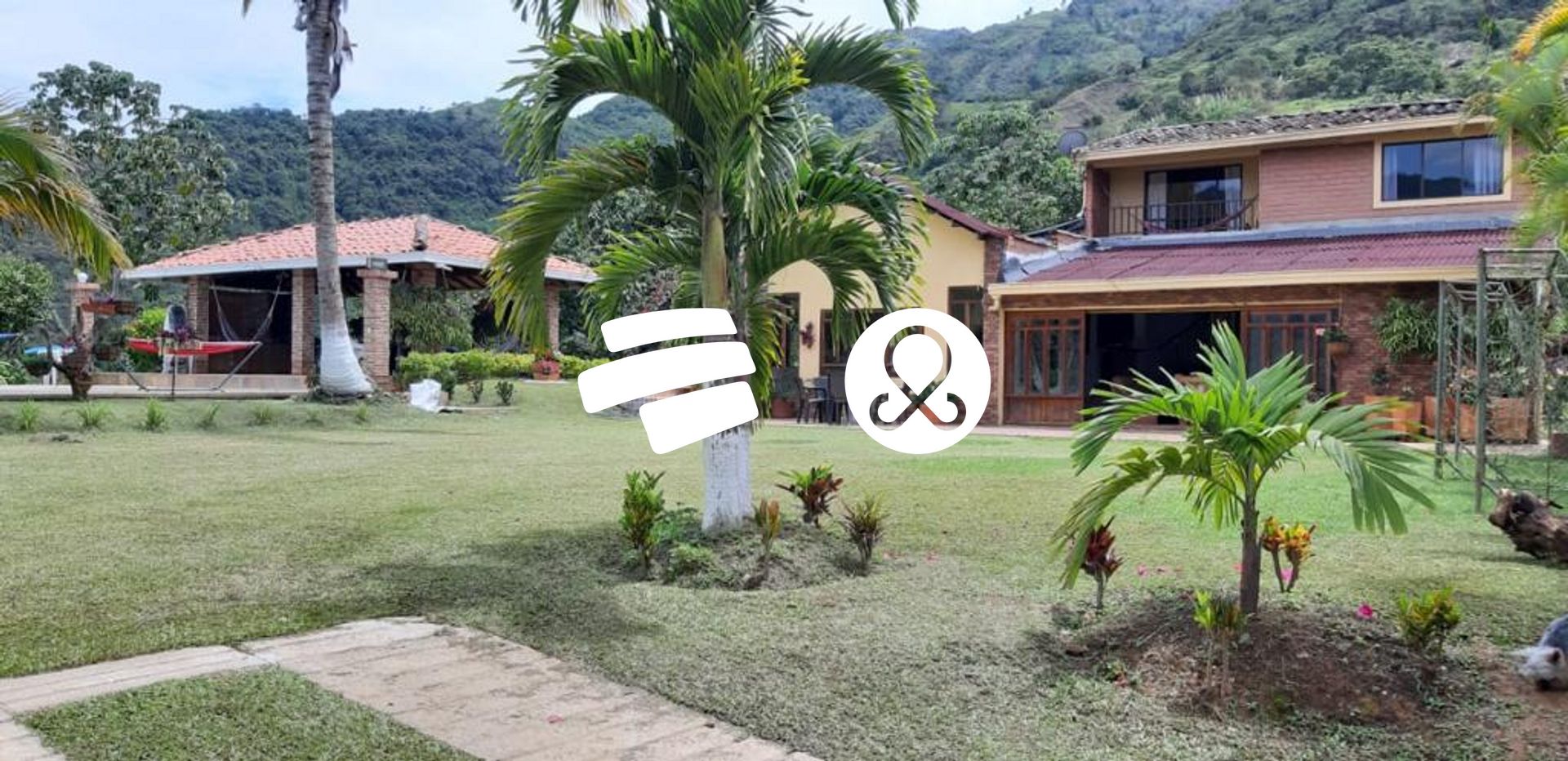 5BR House in Centro (4390 m²) for Sale - 2