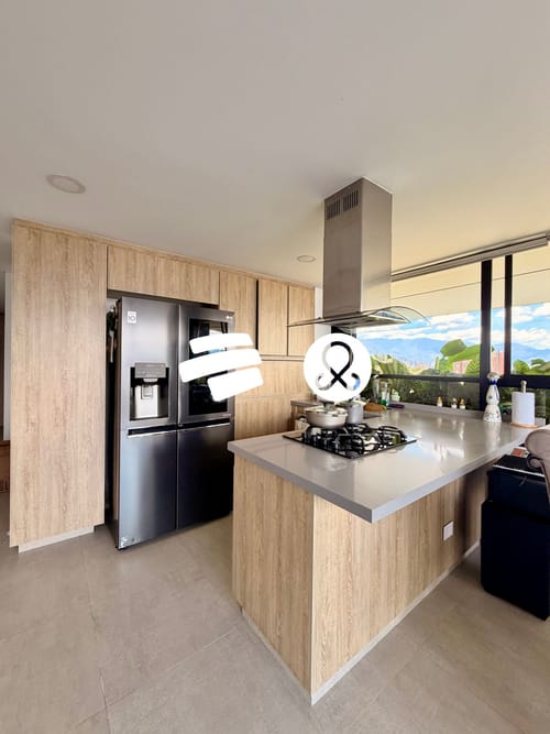 Apartamento de 3 alcobas en venta en Loma Del Indio, Medellín, 133 m² · foto 12 de 24