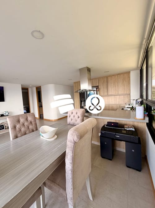 Apartamento de 3 alcobas en venta en Loma Del Indio, Medellín, 133 m² · foto 17 de 24