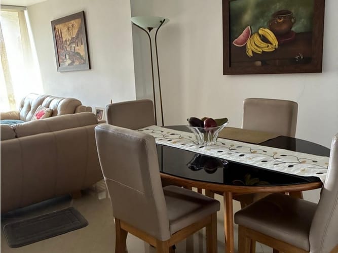 Apartamento de 3 alcobas en venta en Las Lomitas, Sabaneta, 99 m² · foto 3 de 18