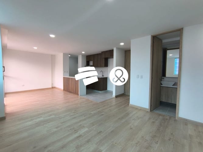 Apartamento de 2 alcobas en venta en Loma De La Doctora, Sabaneta, 70 m² · foto 2 de 24