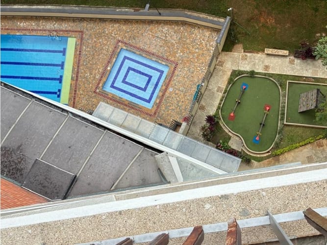 Apartamento de 3 alcobas en venta en Las Lomitas, Sabaneta, 99 m² · foto 18 de 18